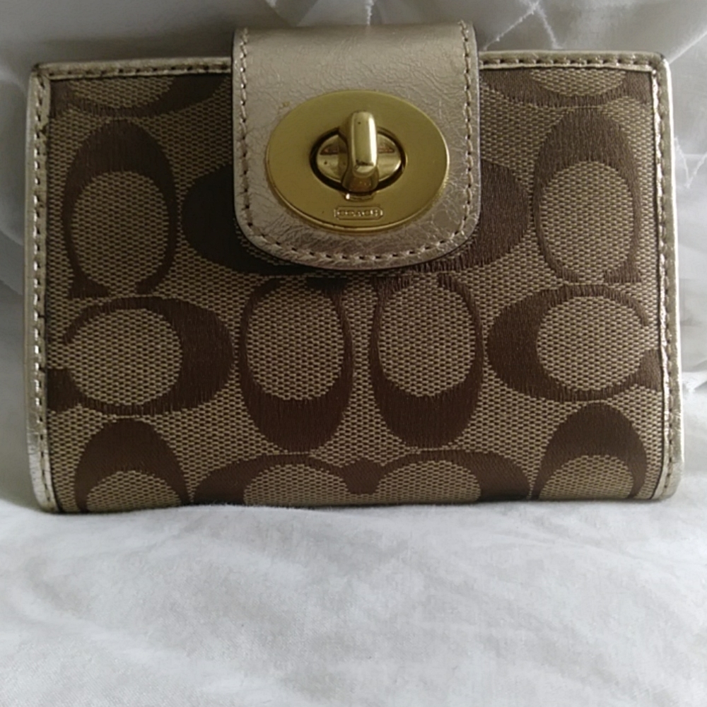 Authentic Coach Jacquard classic wallet